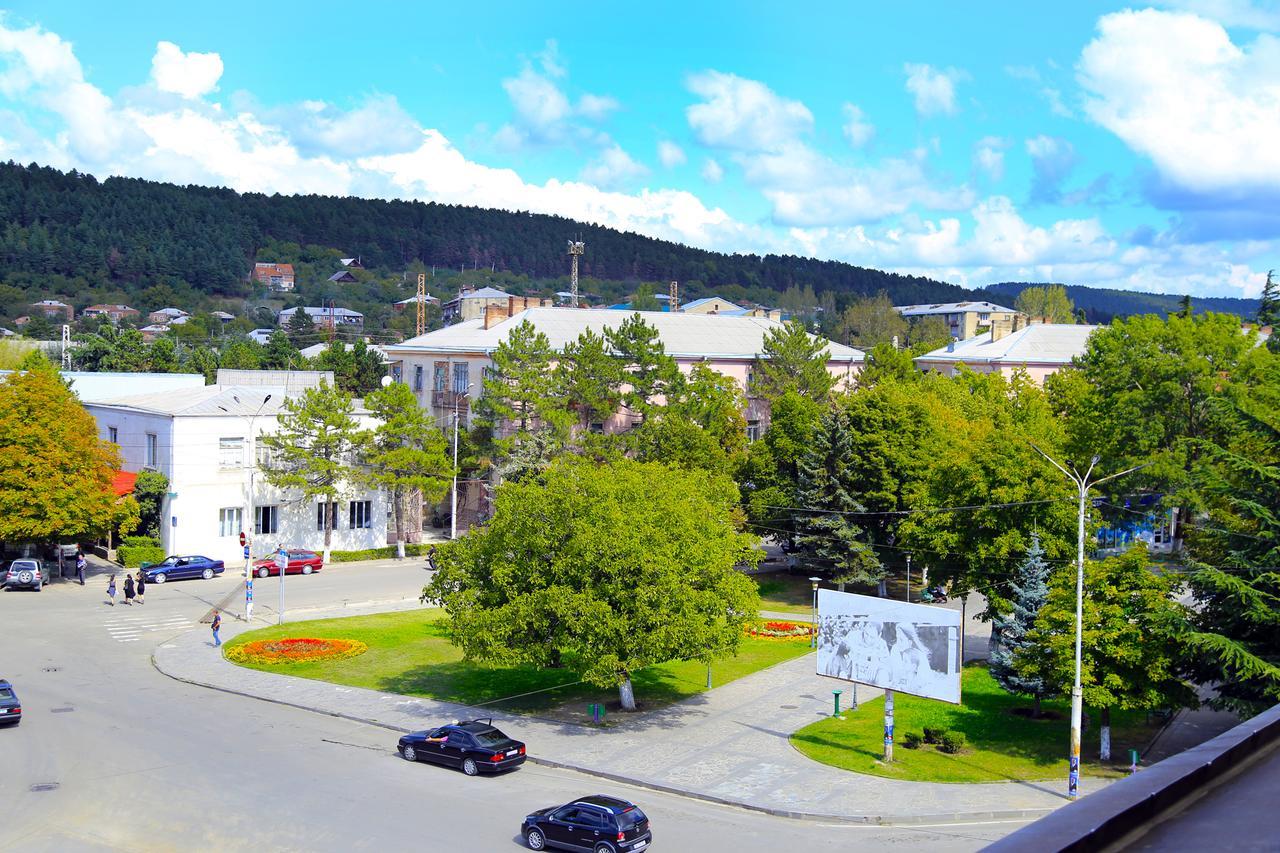 Iveria Hotel Khashuri Exterior foto